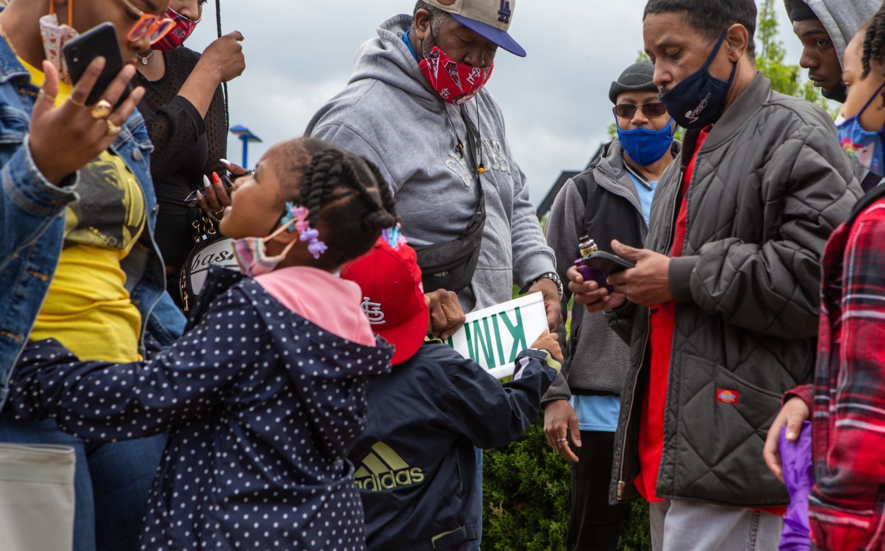 Family, friends and fans honor St. Louis singer Kim Massie with street dedication
